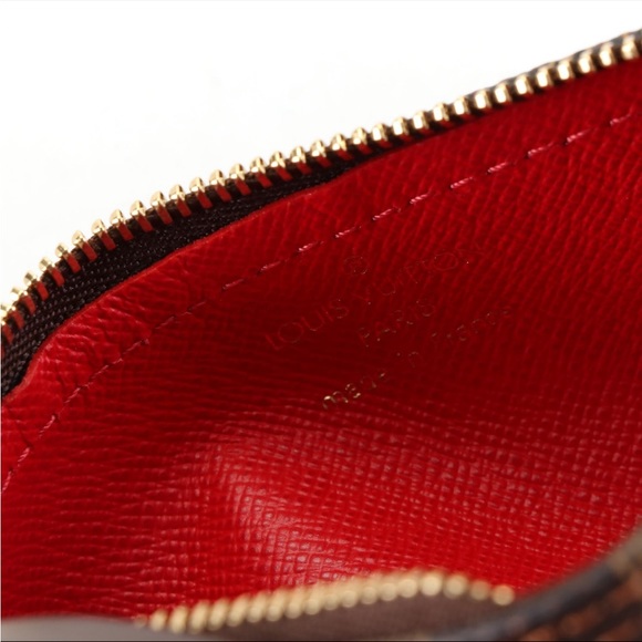 Louis Vuitton Mini Papillon Pochette - Picture 4 of 8